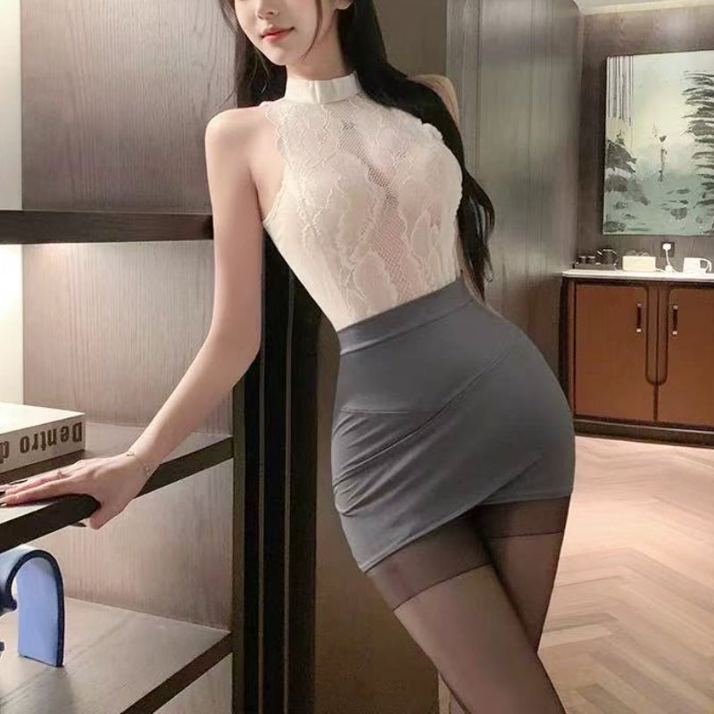 白×グレーの透け感が艶めく美人教師風セクシーOLコスチューム
