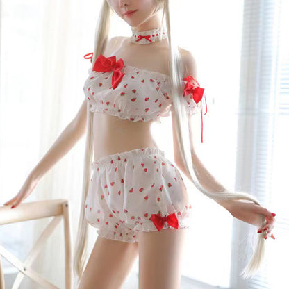 苺柄トップ＆ショートパンツセット