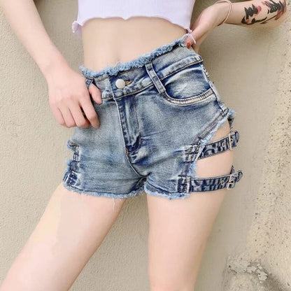 サイドベルトデザイン デニムミニパンツ