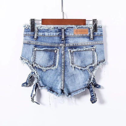 サイドベルトデザイン デニムミニパンツ