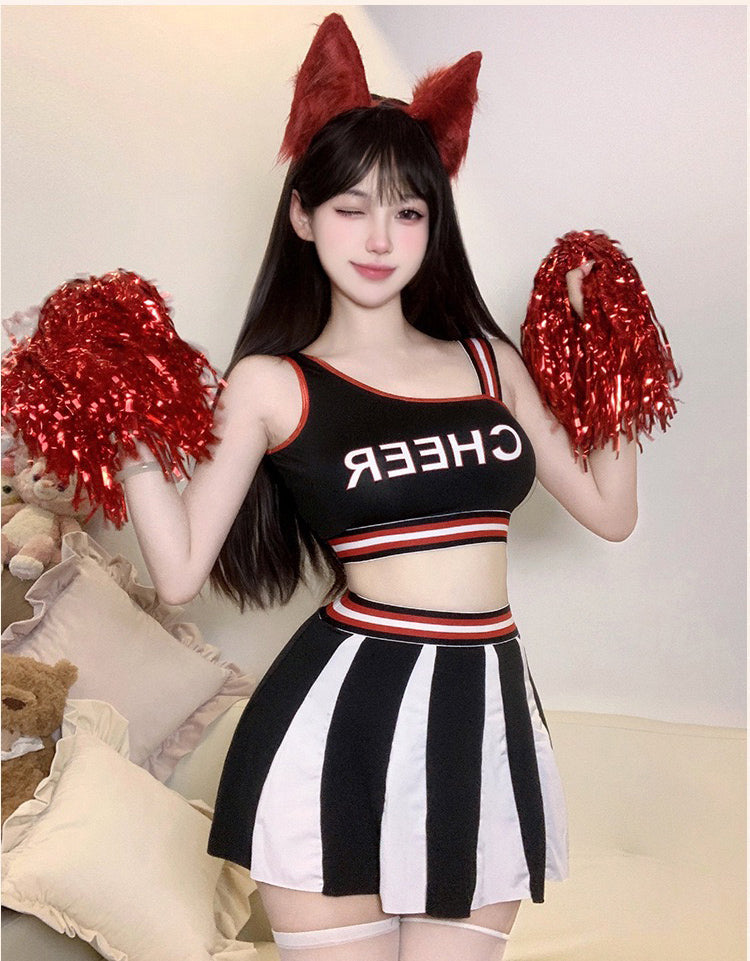 ミニスカート×ストレッチ素材のチアガール風コスチュームセット