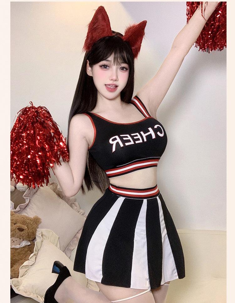 ミニスカート×ストレッチ素材のチアガール風コスチュームセット