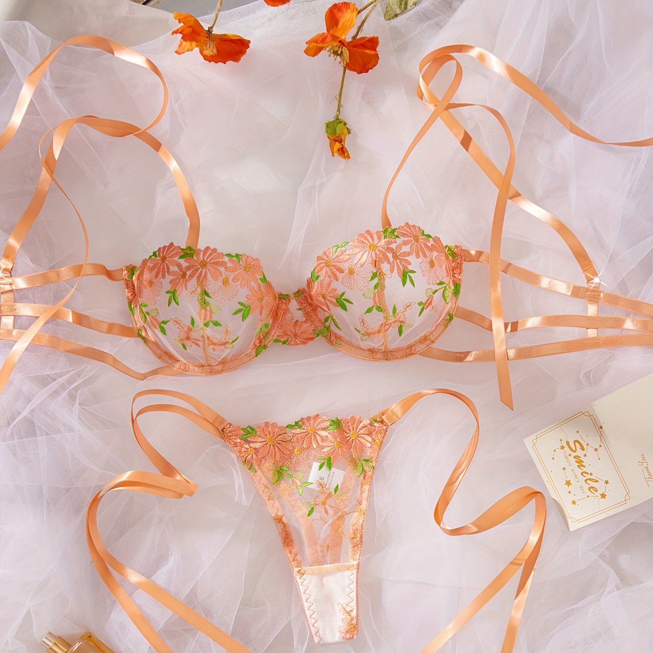 ダブルレース刺繍ランジェリーセット セミシアー＆エキゾチックデザイン