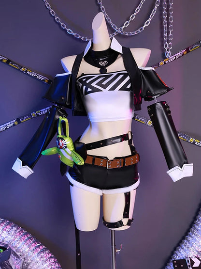 フルセット構成×ウィッグキャラクターコスプレ衣装