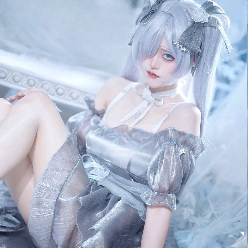 プリンセス風デザイン×ドレスタイプのコスプレコスチューム