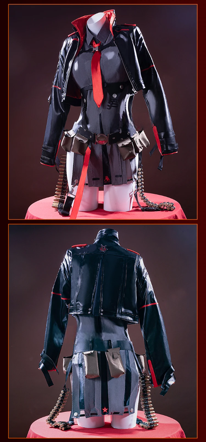 ジャケット付き×セットアップ構成のコスプレコスチューム