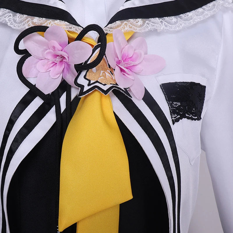 フリルデザイン×ドレスタイプのコスプレコスチューム