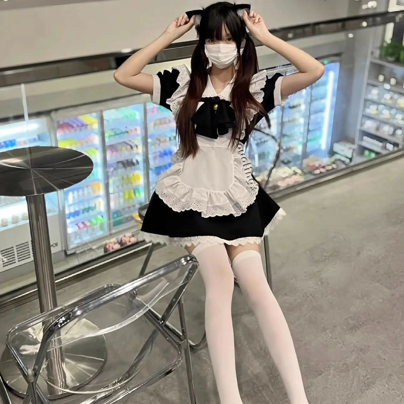 リボン装飾×エプロン付きのメイド風コスチュームセット
