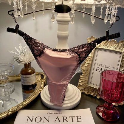 リボン装飾×ホローデザインのローライズショーツ