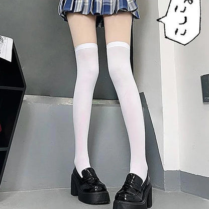 シンプル無地×ロング丈のサイハイストッキング