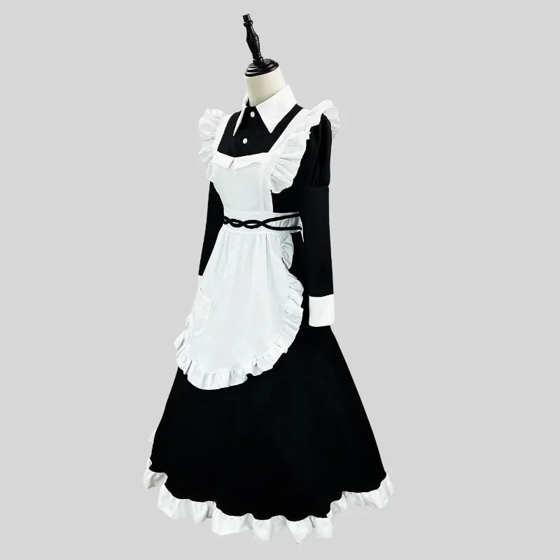 ロング丈×長袖デザインのメイド風コスチュームワンピース