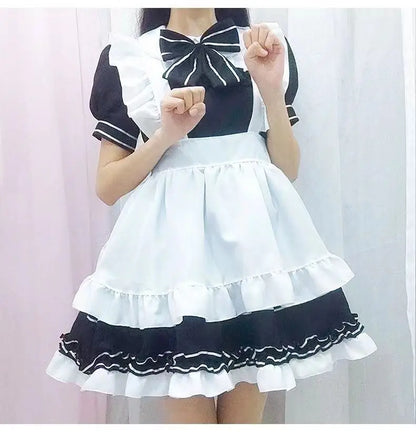 フリルデザイン×ミニ丈のメイド風コスチュームワンピース