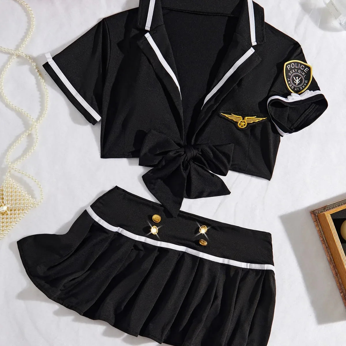 タイトトップ×スリットスカートのセーラー風コスチュームセット