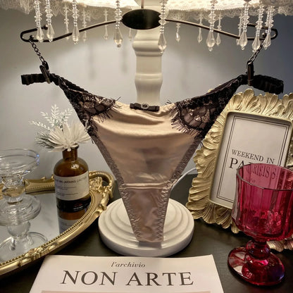リボン装飾×ホローデザインのローライズショーツ