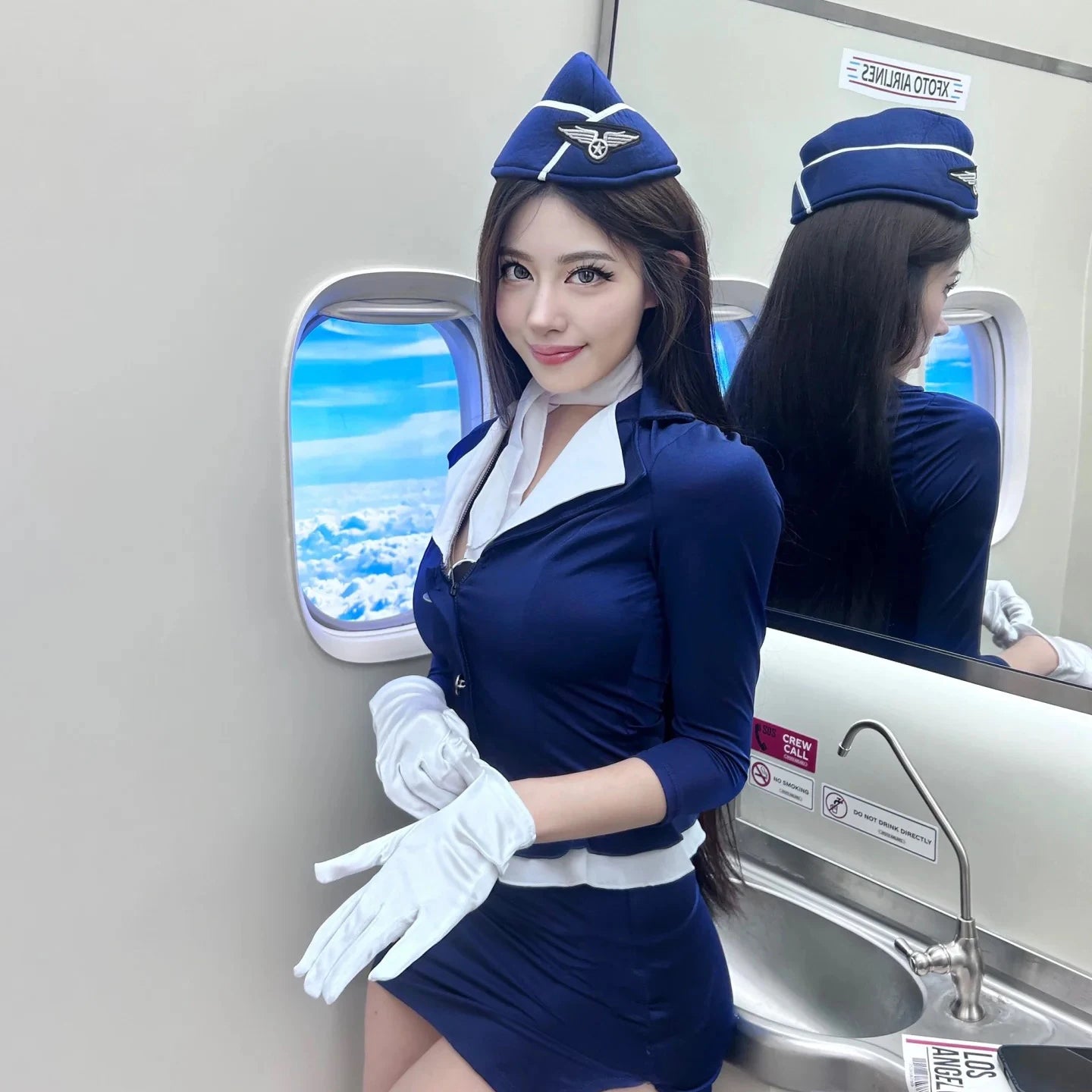 タイトトップ×ミニスカートのCA風コスチュームセット