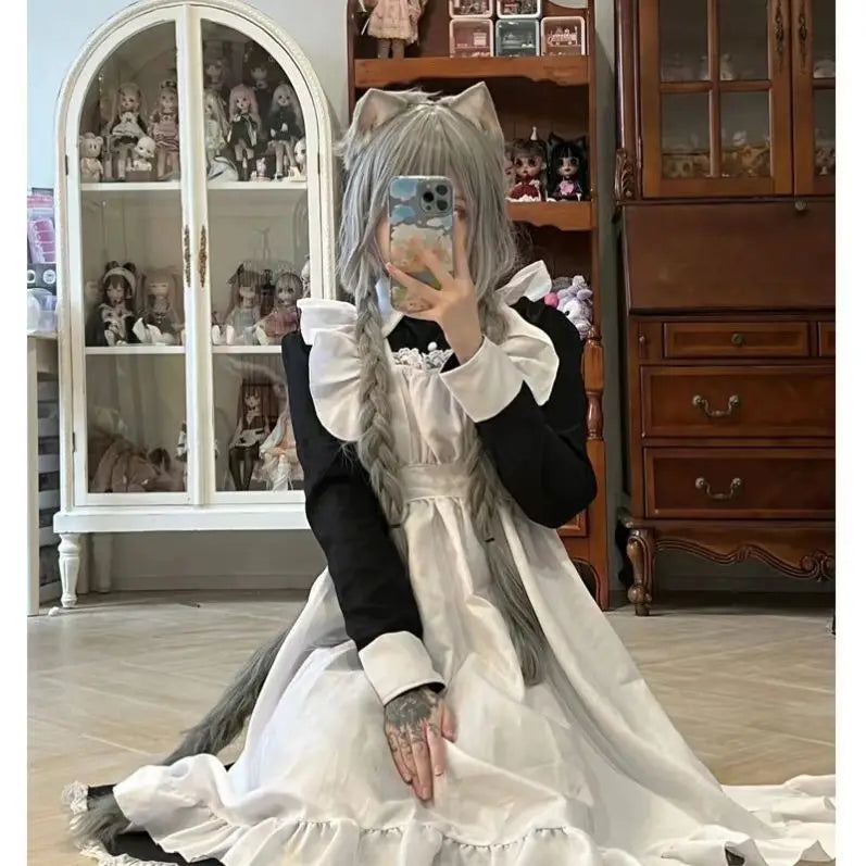 ロング丈×ヨーロピアン調のメイド風コスチュームセット