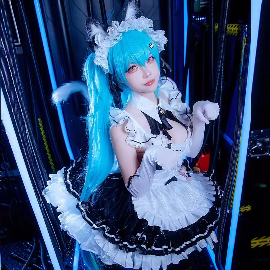 メイド風デザイン×ドレスタイプのコスプレコスチューム