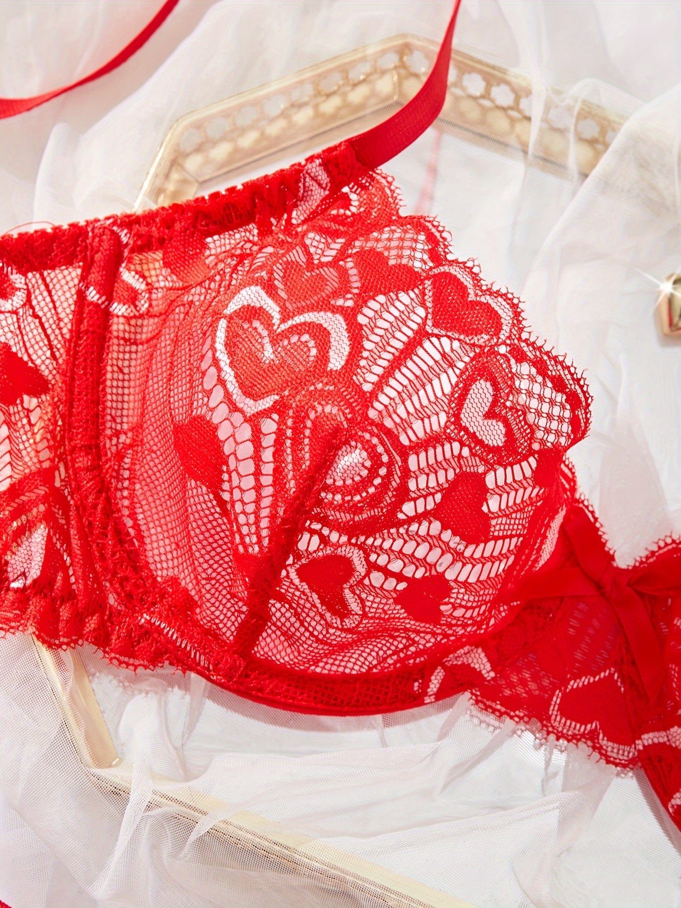 ハートレースを飾った大人のレースランジェリー2点セット