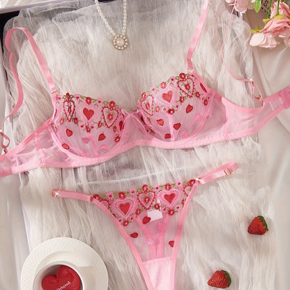 ハート刺繍シースルーブラ＆Tバック セクシーランジェリーセット