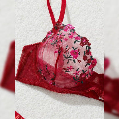 レッド＆ピンク刺繍ランジェリー2セット