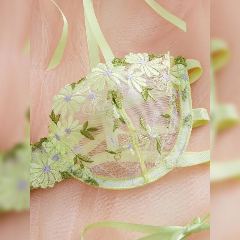 ダブルレース刺繍ランジェリーセット セミシアー＆エキゾチックデザイン