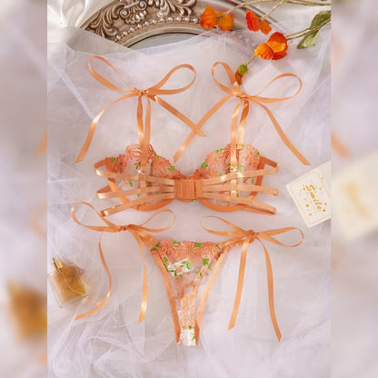 ダブルレース刺繍ランジェリーセット セミシアー＆エキゾチックデザイン