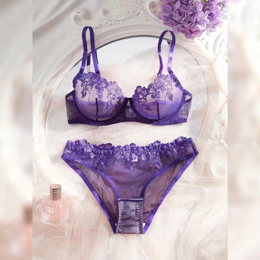 刺繍ブラ＆トライアングルパンティー セクシーランジェリーセット