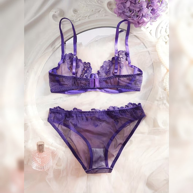 刺繍ブラ＆トライアングルパンティー セクシーランジェリーセット
