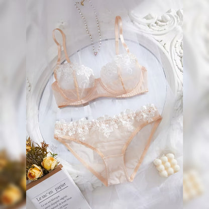 刺繍ブラ＆トライアングルパンティー セクシーランジェリーセット