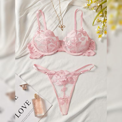 リップ刺繍ブラ＆Tバック セクシーランジェリーセット