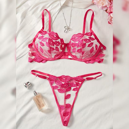 リップ刺繍ブラ＆Tバック セクシーランジェリーセット