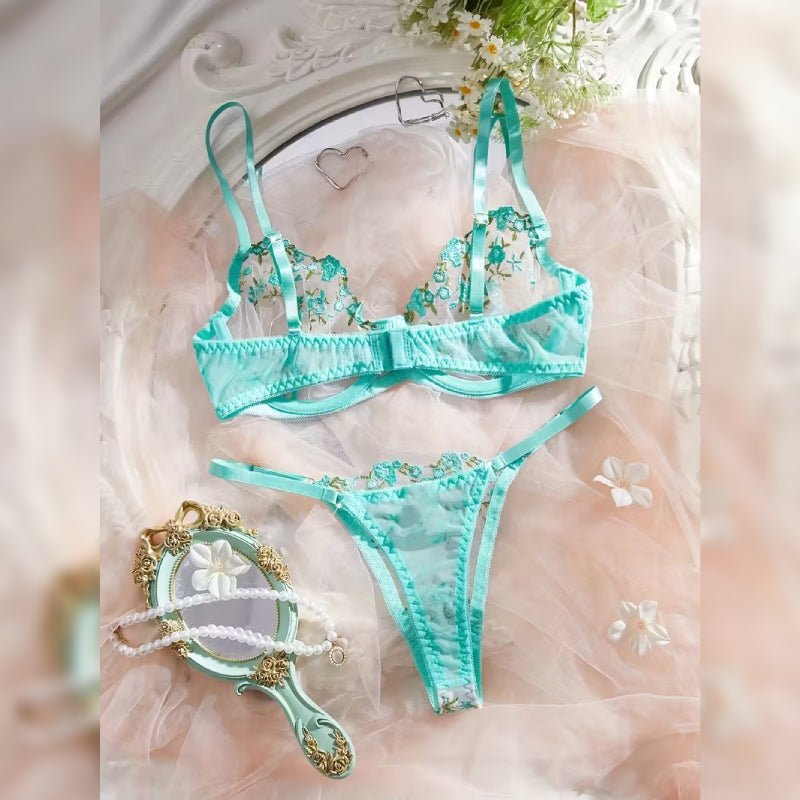 刺繍フラワーランジェリーセット セクシー＆エキゾチックインティメイトウェア