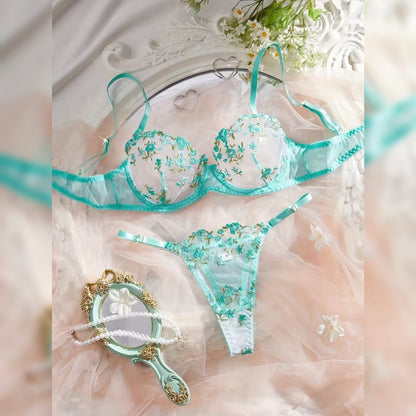 刺繍フラワーランジェリーセット セクシー＆エキゾチックインティメイトウェア