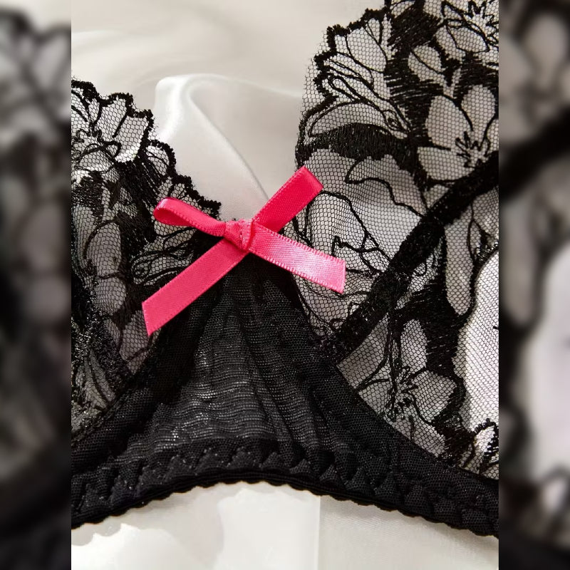 ブラック×ピンク刺繍ランジェリーセット