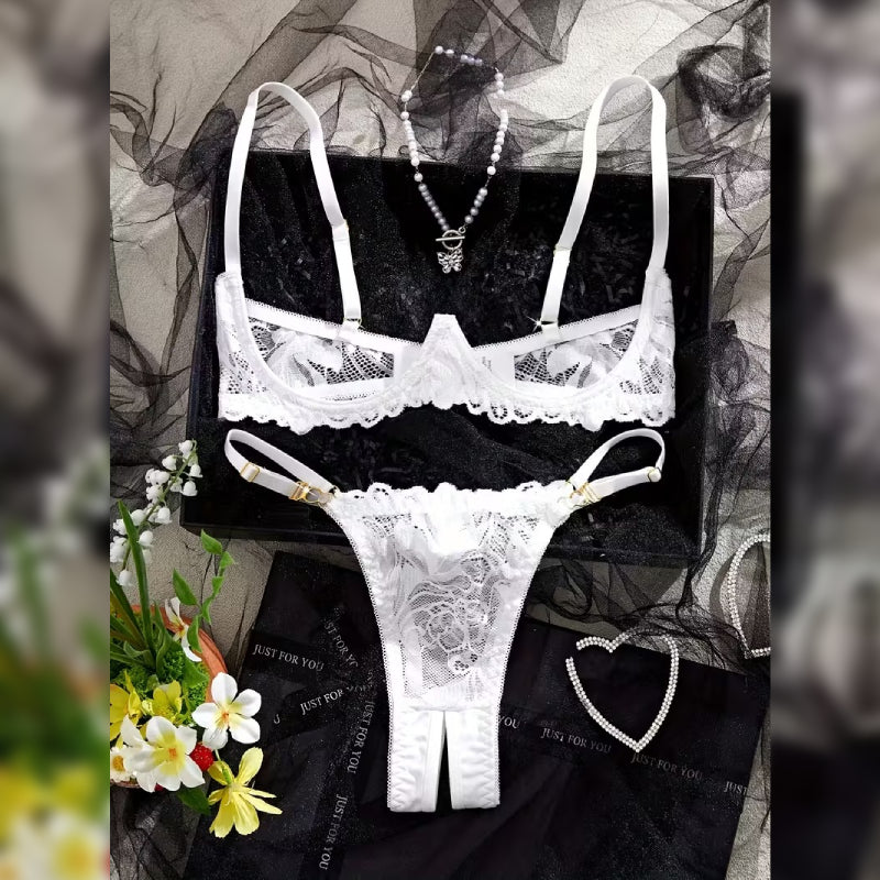 カットアウトデザイン セクシーブラ＆ショーツ ランジェリーセット