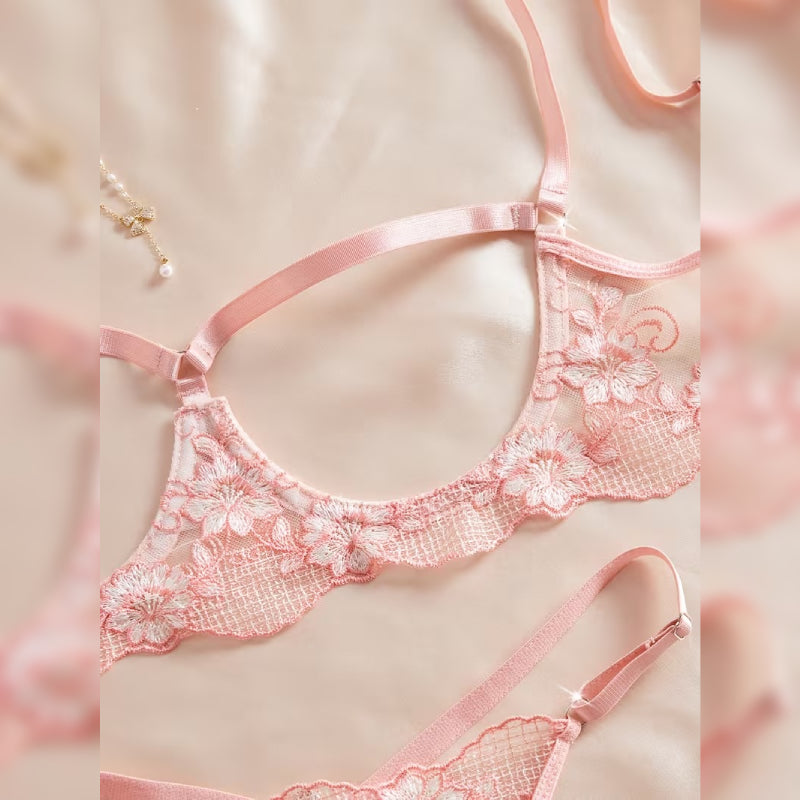 透かしデザインセクシーランジェリーセット ブラ＆ショーツ