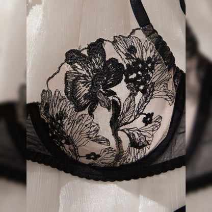 花柄刺繍メッシュブラ＆Tバック セクシーランジェリーセット