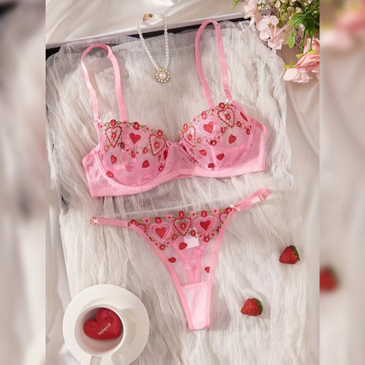 ハート刺繍シースルーブラ＆Tバック セクシーランジェリーセット
