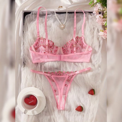 ハート刺繍シースルーブラ＆Tバック セクシーランジェリーセット